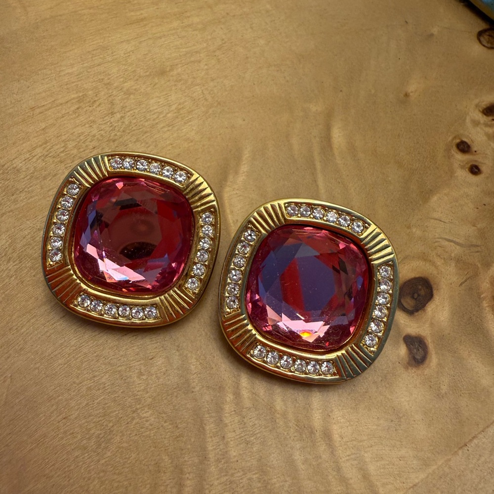 Swarovski- Pink Crystal Statement Earrings Gold Tone Rhinestone Clip-On Vintage